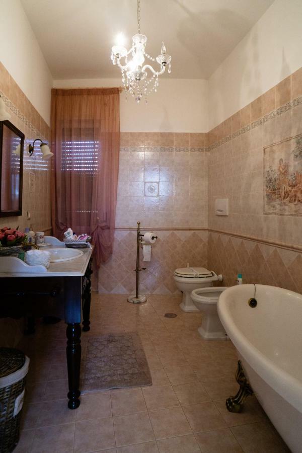 Апартаменты A Casa Di Nonna Ada Баньореджо Экстерьер фото